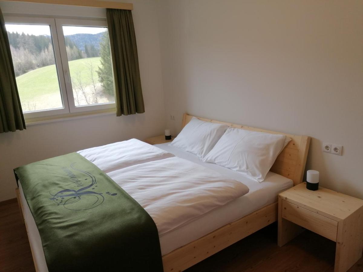 Riesenbauer Apartment Zeutschach ภายนอก รูปภาพ
