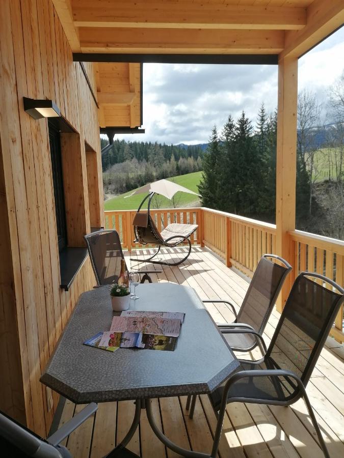 Riesenbauer Apartment Zeutschach ภายนอก รูปภาพ